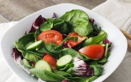 В Оренбуржье тарелка овощного салата подорожала на 9,1%