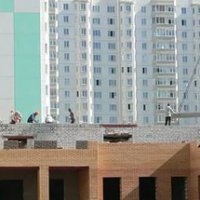 Строительство новой школы в Оренбурге идет круглосуточно