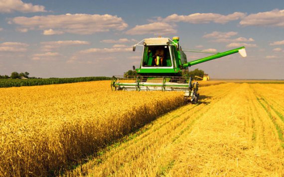 Мэр Оренбурга пообещал поддержать аграриев в 2018 году‍