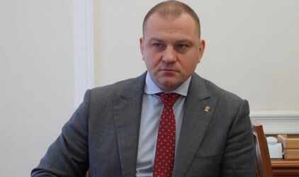 Глава Оренбурга Сергей Салмин ищет для себя советника-консультанта