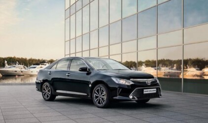 Банк Оренбург потратит на покупку Toyota Camry 2,3 млн рублей
