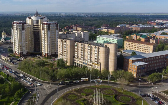 Петухов рассказал об экономических достижениях Паслера в Оренбуржье