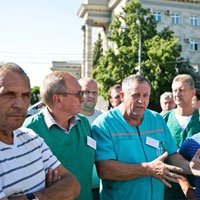 Водителям оренбургской станции скорой помощи увеличили зарплаты