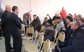 Михаил Бабич в Орске провел совещание по вопросу оказания помощи родственникам погибших в авиакатастрофе самолета Ан-148
