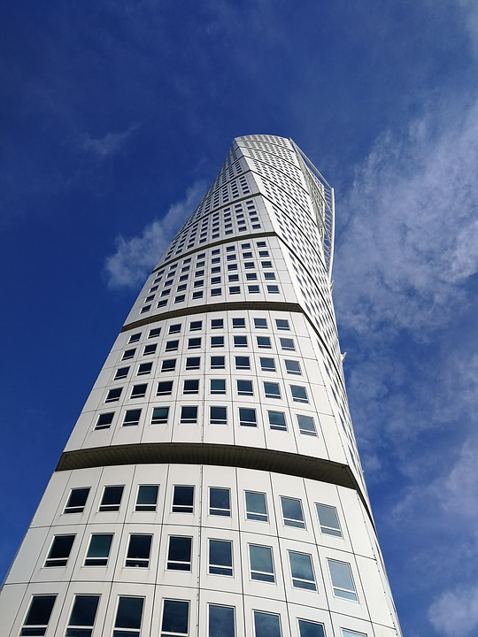 В Оренбурге снесут 16-этажный недостроенный комплекс