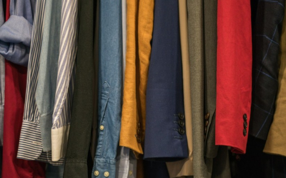 В Оренбуржье одежда подешевела из-за низкого спроса