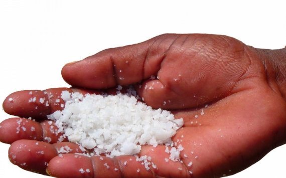 В Оренбурге на соль для обработки дорог зимой потратят 35 млн рублей