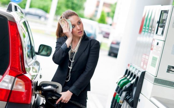 Антимонопольная служба проверит обоснованность скачка цен на бензин в Оренбуржье 