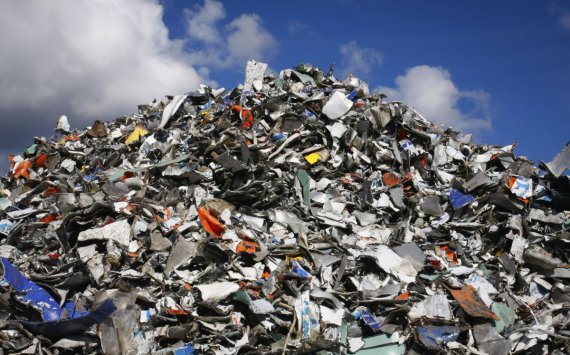 В Оренбуржье с 2019 года введут оплату за переработку мусора‍
